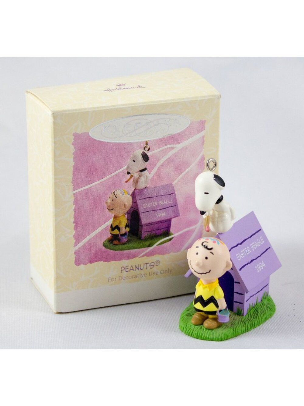 Hallmark KS Ornament 1994 Easter Collection Peanuts Snoopy Charlie Brown